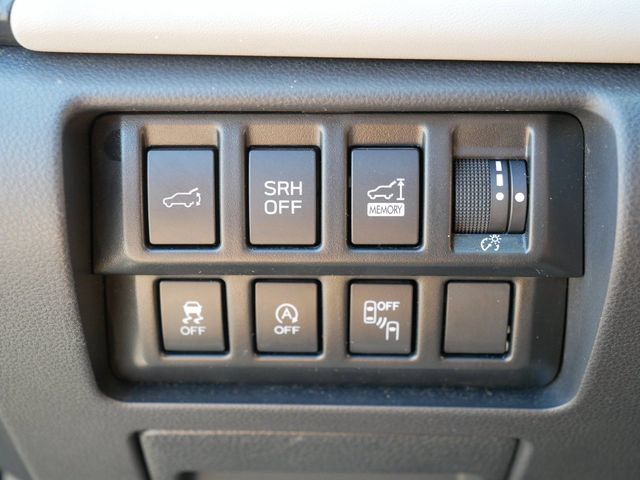 Used 2024 Subaru Forester Limited AWD/4WD image 23
