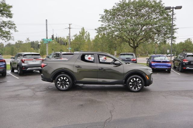 Used 2025 Hyundai Santa Cruz SEL AWD/4WD image 10