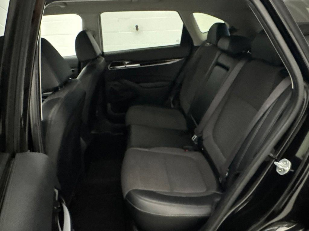 Used 2021 Kia Seltos S FWD image 30