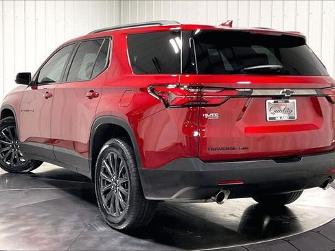 Used 2023 Chevrolet Traverse RS w/ LPO, Floor Liner Package AWD/4WD image 12