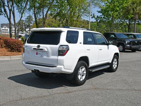 Used 2024 Toyota 4Runner SR5 image 4