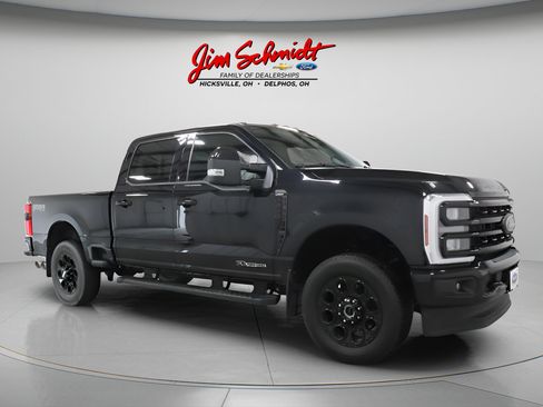 Used 2024 Ford F250 Lariat w/ Black Appearance Package AWD/4WD image 2