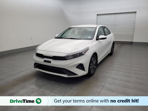 Used 2024 Kia Forte LXS w/ LXS Technology Package FWD image 1