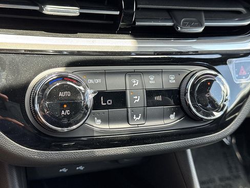 New 2026 Buick Envista Sport Touring w/ Convenience I Package FWD image 16