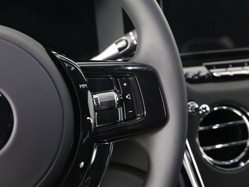 New 2026 Rolls-Royce Cullinan AWD/4WD image 15