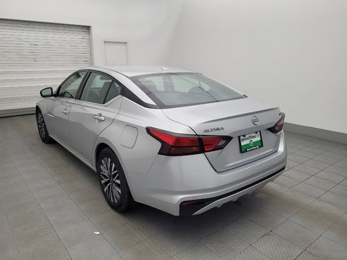 Used 2023 Nissan Altima 2.5 SV image 5