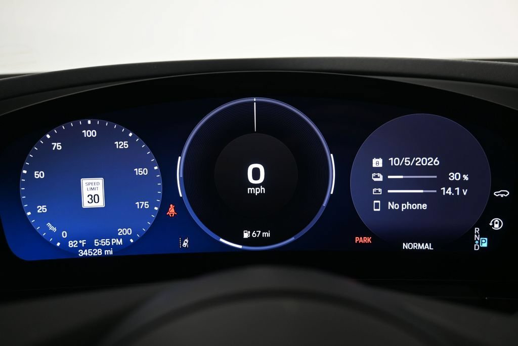 Certified 2025 Porsche Macan 4 Electric AWD/4WD image 26