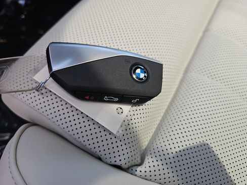 New 2026 BMW 530i xDrive w/ M Sport Package AWD/4WD image 38