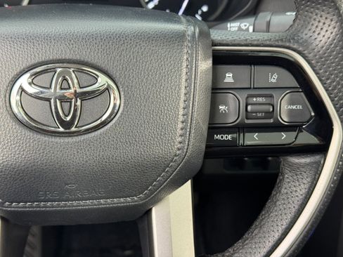 Used 2022 Toyota Tundra Limited image 22