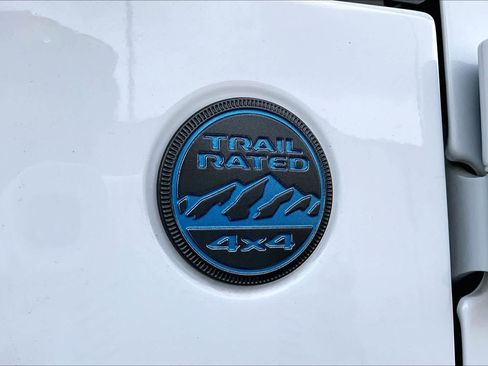 Used 2022 Jeep Wrangler Unlimited Rubicon 4xe w/ Cold Weather Group image 10