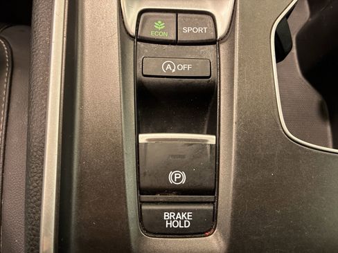 Certified 2022 Honda Accord Sport image 39