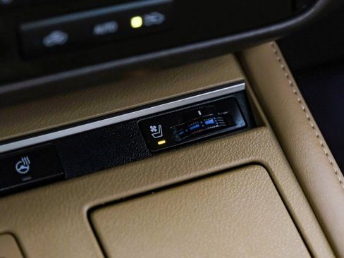 Used 2017 Lexus ES 350 image 26