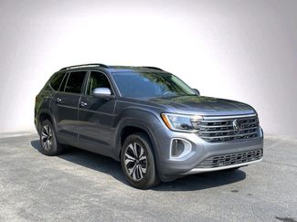 Used 2025 Volkswagen Atlas SE FWD video 2