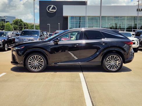 Certified 2023 Lexus RX 350 FWD w/ Cold Area Package image 4