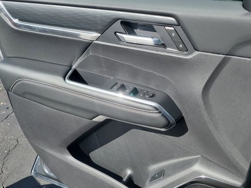 New 2026 GMC Acadia Elevation w/ LPO, Floor Liner Package image 11