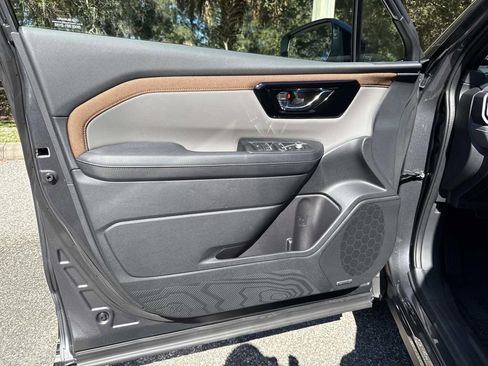 New 2026 Subaru Forester Sport AWD/4WD image 18