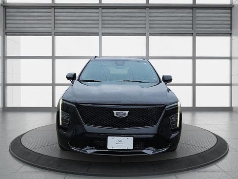 New 2025 Cadillac XT4 Sport w/ LPO, Onyx Lite Package image 2