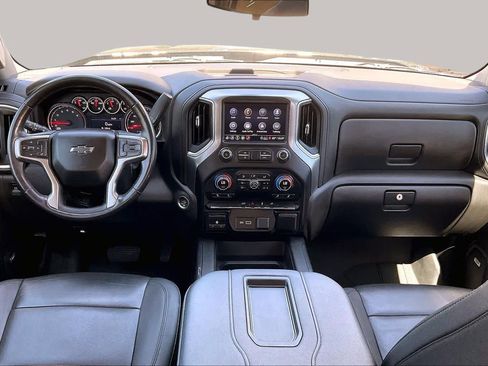 Used 2022 Chevrolet Silverado 1500 RST w/ Convenience Package II AWD/4WD image 16