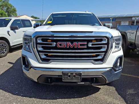 Used 2019 GMC Sierra 1500 SLT w/ SLT Convenience Package AWD/4WD image 2