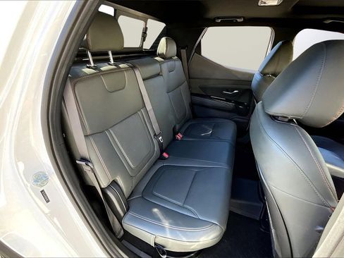 Used 2024 Hyundai Santa Cruz Limited image 24