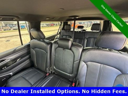 Used 2025 Jeep Wagoneer L Series II w/ 8-pass Seating Package AWD/4WD image 10
