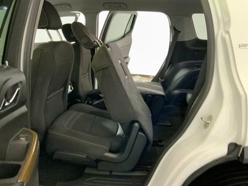 Used 2018 GMC Acadia SLE w/ Driver Alert Package I AWD/4WD image 33