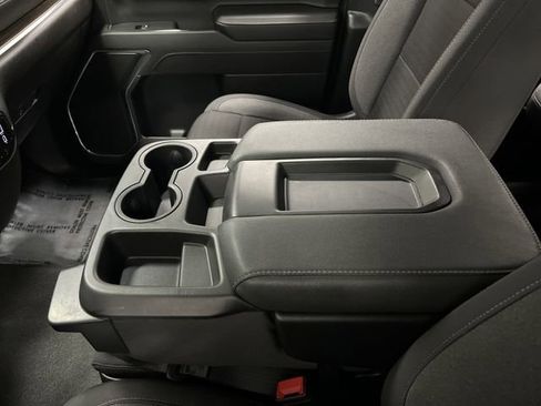 Used 2025 Chevrolet Silverado 1500 LT image 21