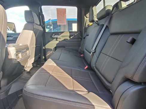 Used 2025 Chevrolet Silverado 2500 High Country w/ High Country Premium Package image 5