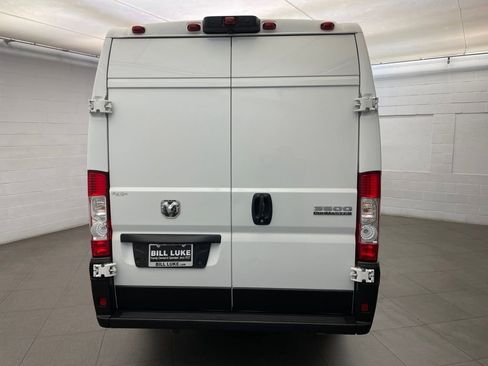 Used 2023 RAM ProMaster 3500 w/ Driver Convenience Group FWD image 7