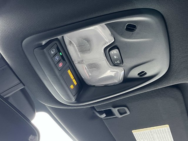Used 2022 Chevrolet TrailBlazer RS AWD/4WD image 31