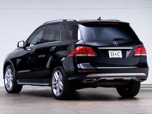Used 2017 Mercedes-Benz GLE 350 image 4
