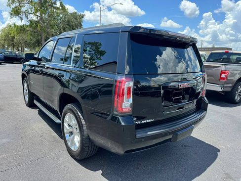 Used 2017 GMC Yukon SLT w/ Open Road Package RWD image 4