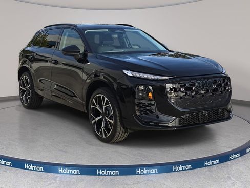 New 2026 Audi Q3 quattro 2.0T AWD/4WD image 3