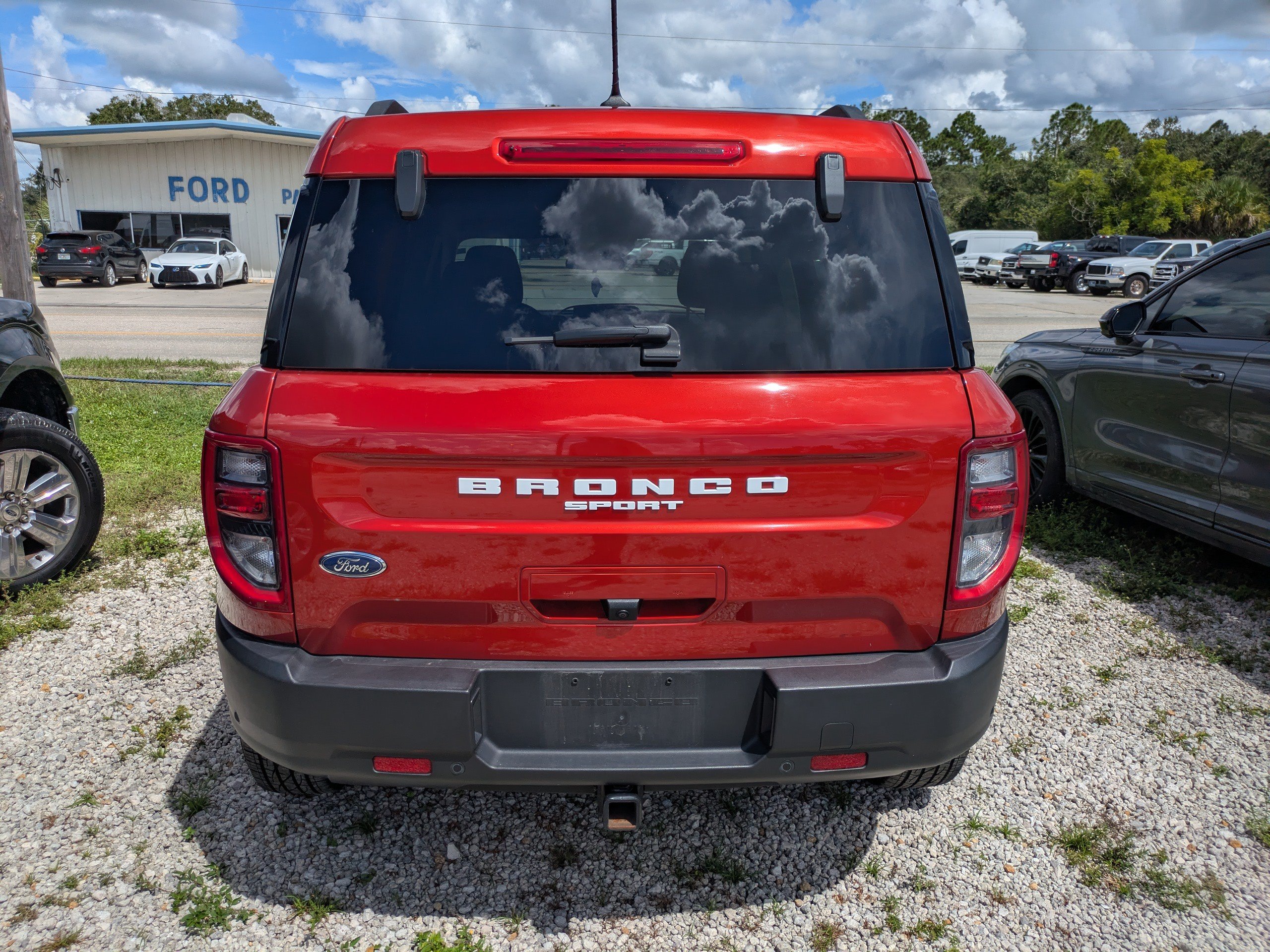 Used 2023 Ford Bronco Sport Big Bend w/ Convenience Package AWD/4WD image 4