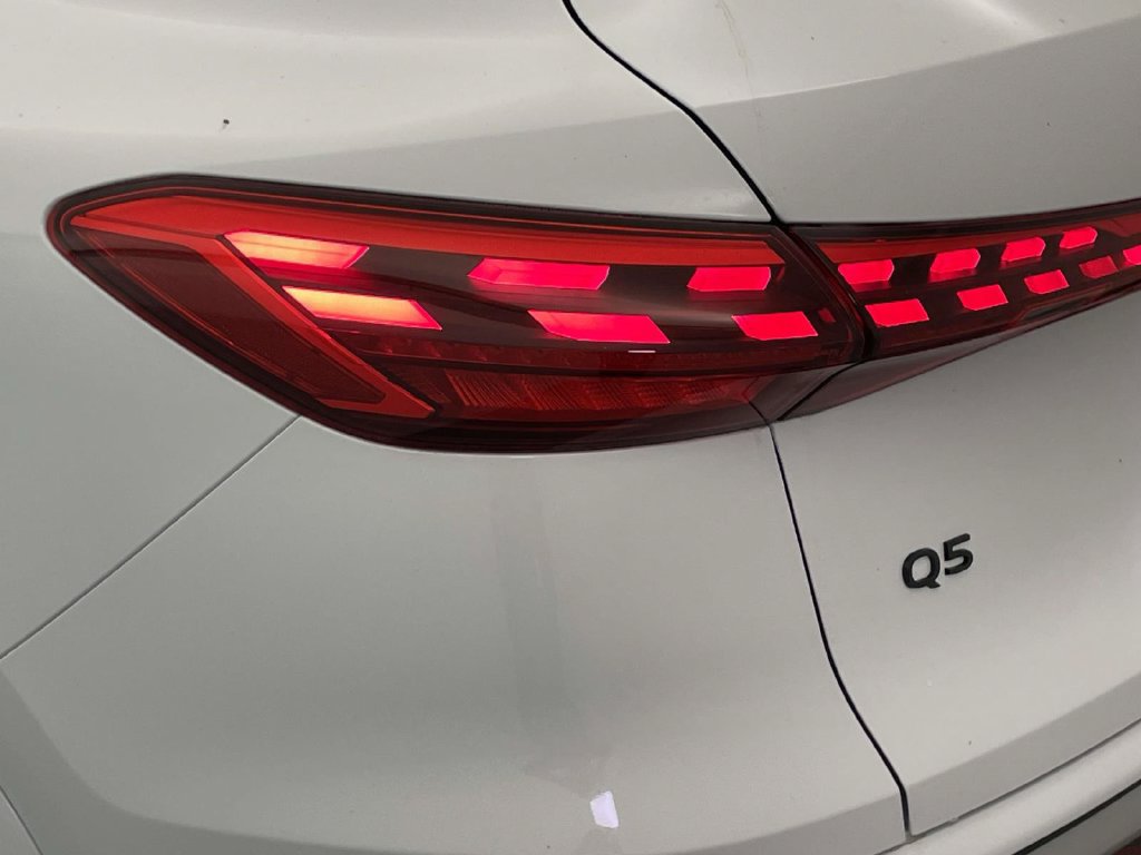 New 2026 Audi Q5 Premium Plus AWD/4WD image 16