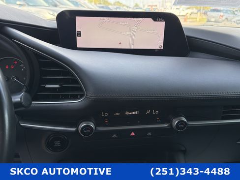 Used 2023 MAZDA MAZDA3 s FWD image 16
