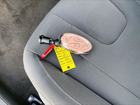 Used 2024 Hyundai Elantra SEL FWD image 15