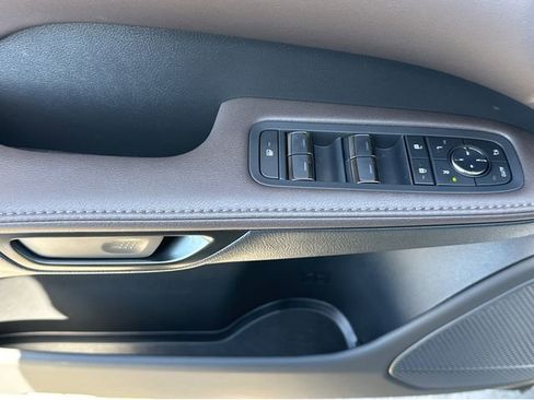 New 2026 Lexus RX 450h AWD image 36
