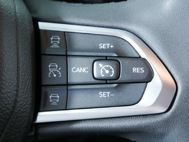 Used 2023 Jeep Compass High Altitude AWD/4WD image 26