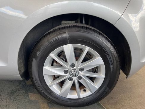 Used 2015 Volkswagen Golf S FWD image 27