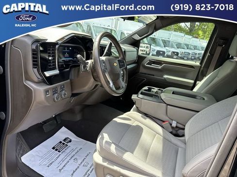 Used 2022 Chevrolet Silverado 1500 LT w/ Z71 Off-Road Package image 21