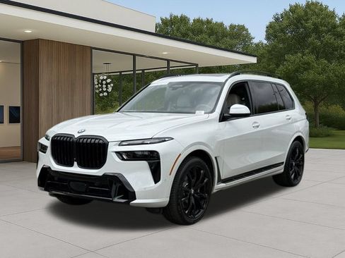 Used 2026 BMW X7 xDrive40i w/ M Sport Package AWD/4WD image 2