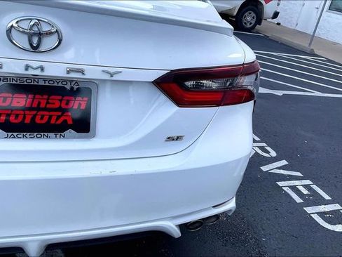Used 2024 Toyota Camry SE FWD image 8