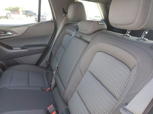 New 2026 Chevrolet Equinox LT image 10