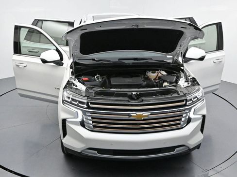 Used 2024 Chevrolet Tahoe High Country AWD/4WD image 45