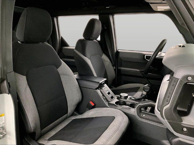 Used 2022 Ford Bronco 4-Door w/ Sasquatch Package AWD/4WD image 7