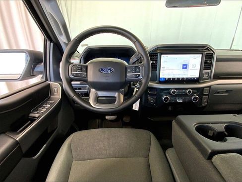 Used 2025 Ford F150 XLT w/ Equipment Group 301A Standard image 14