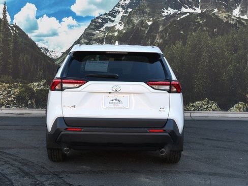 New 2025 Toyota RAV4 LE image 5