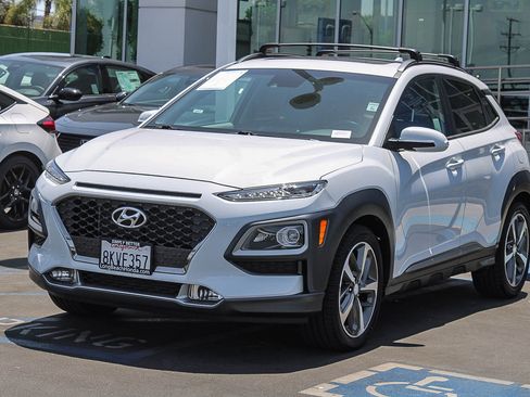 Used 2019 Hyundai Kona Limited FWD image 3