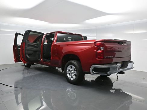 Used 2024 Chevrolet Silverado 1500 LT image 37